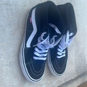 Men’s Vans black Hightop 11
